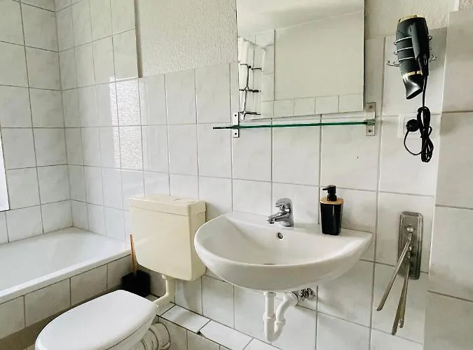 Monteur With Six Beds And Six Guests * Hagen (Arnsberg)