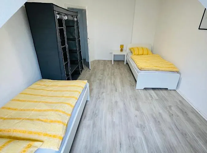 Monteur With Six Beds And Six Guests Appartement *